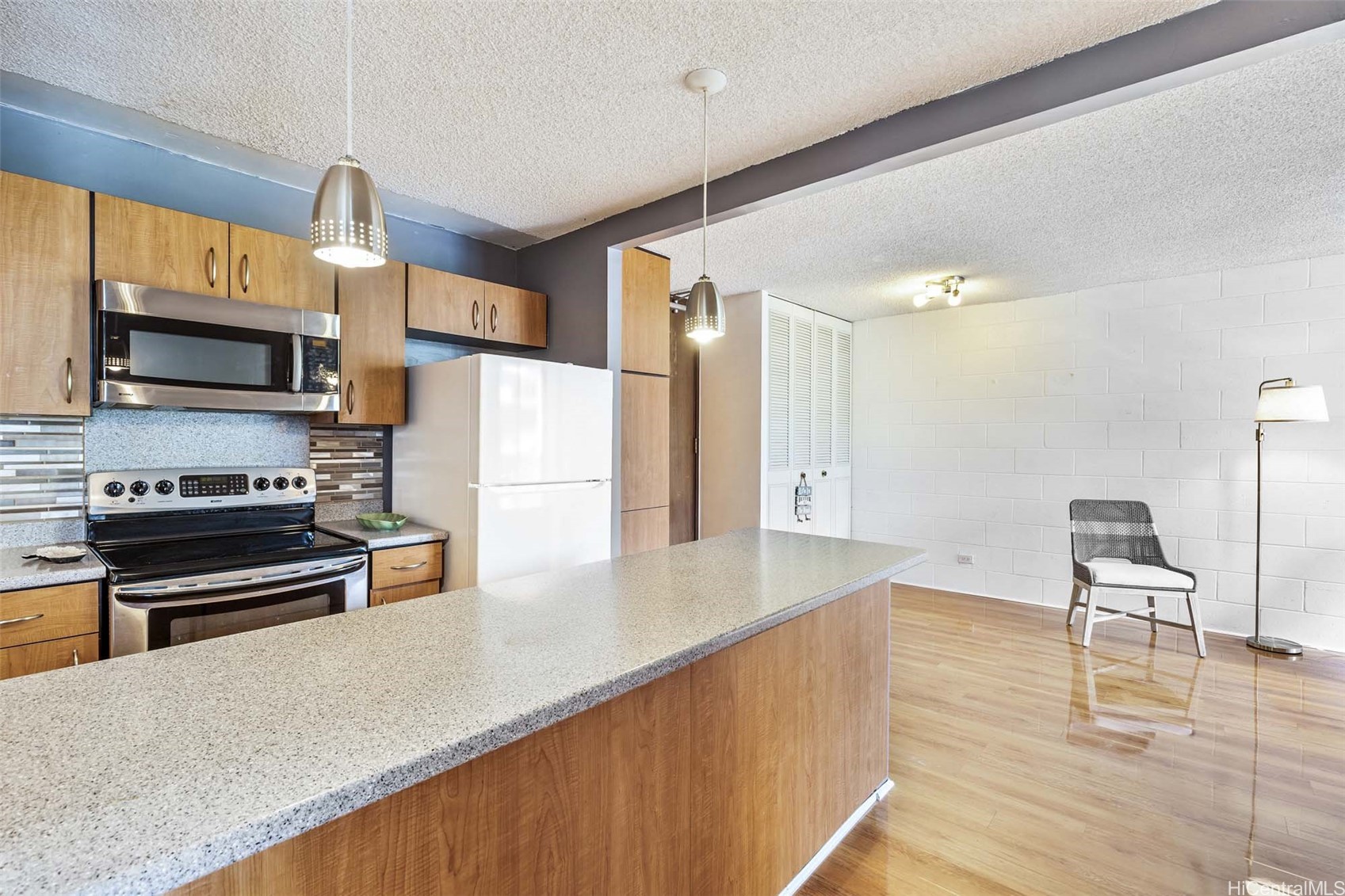 1415 Punahou Street 502