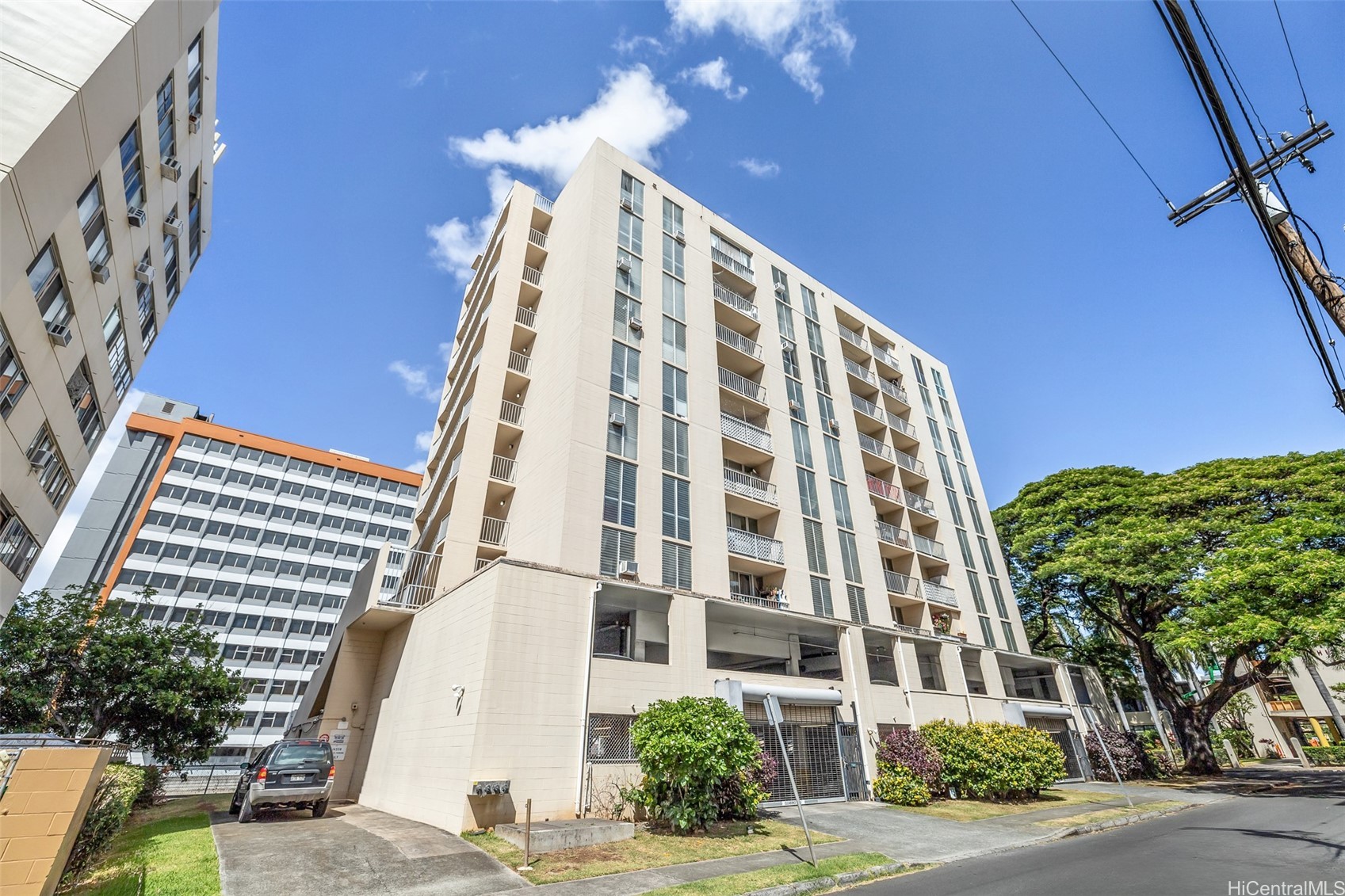 Jason Apts Condominium