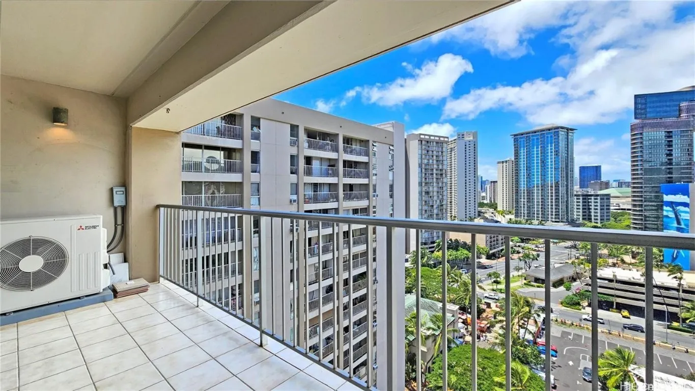 Honolulu, Hawaii 96815, United States, 2 Bedrooms Bedrooms, ,2 BathroomsBathrooms,Residential,Active,15632