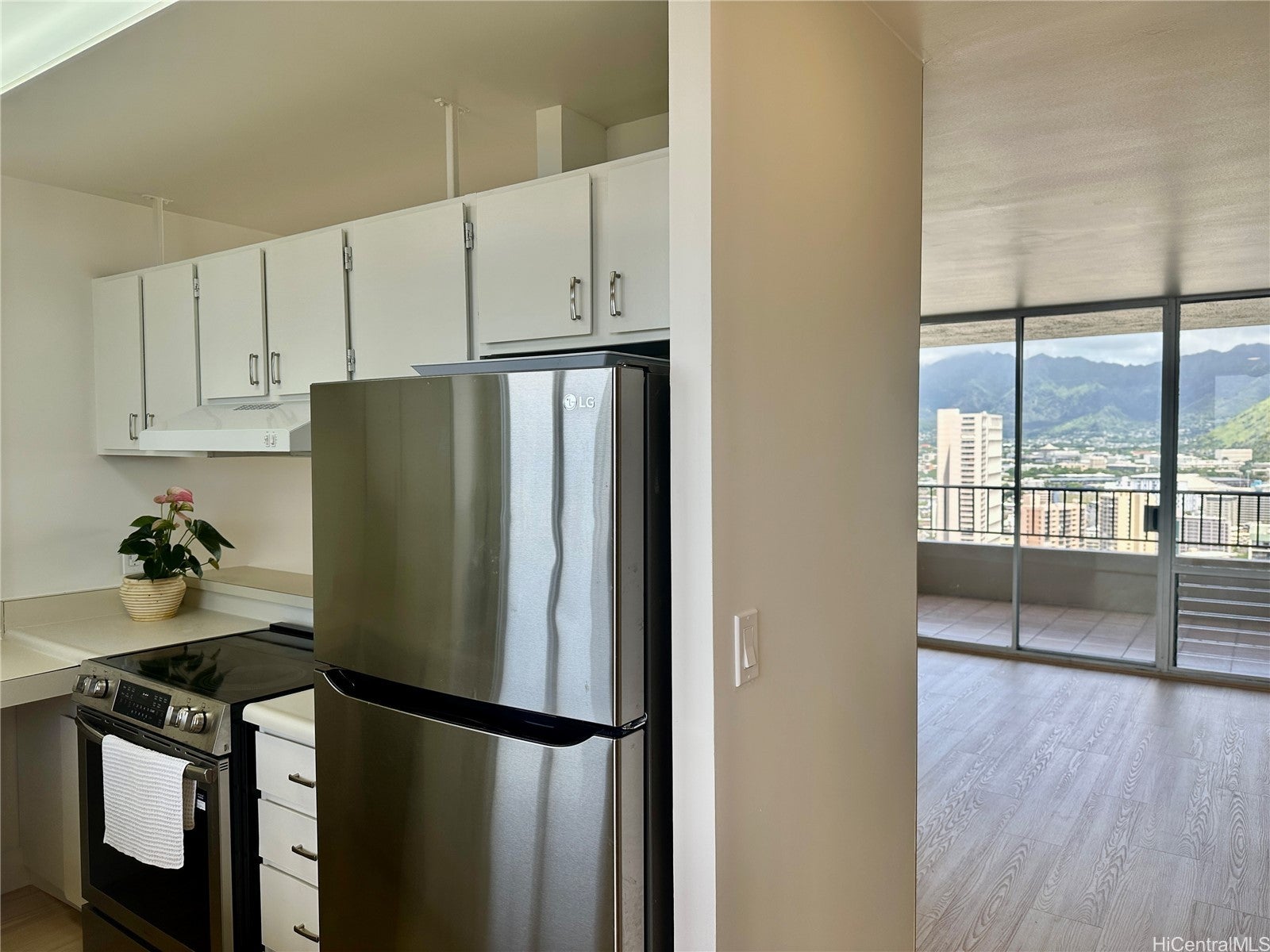 2121 Ala Wai Boulevard 3605