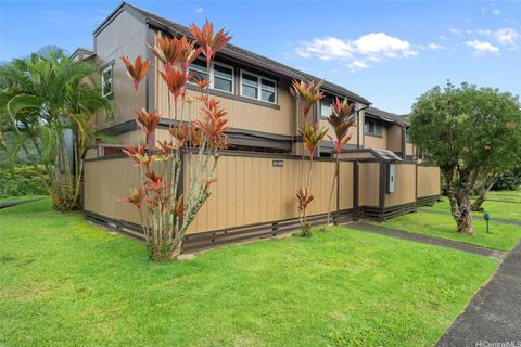 Photo of 47-721 Hui Kelu Street #7/706, Kaneohe, HI 96744 (MLS # 202528424)