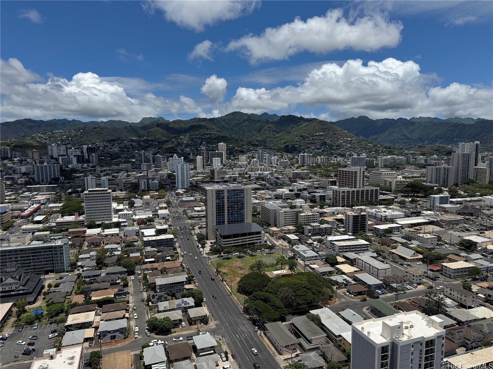 Moana Pacific Condominium