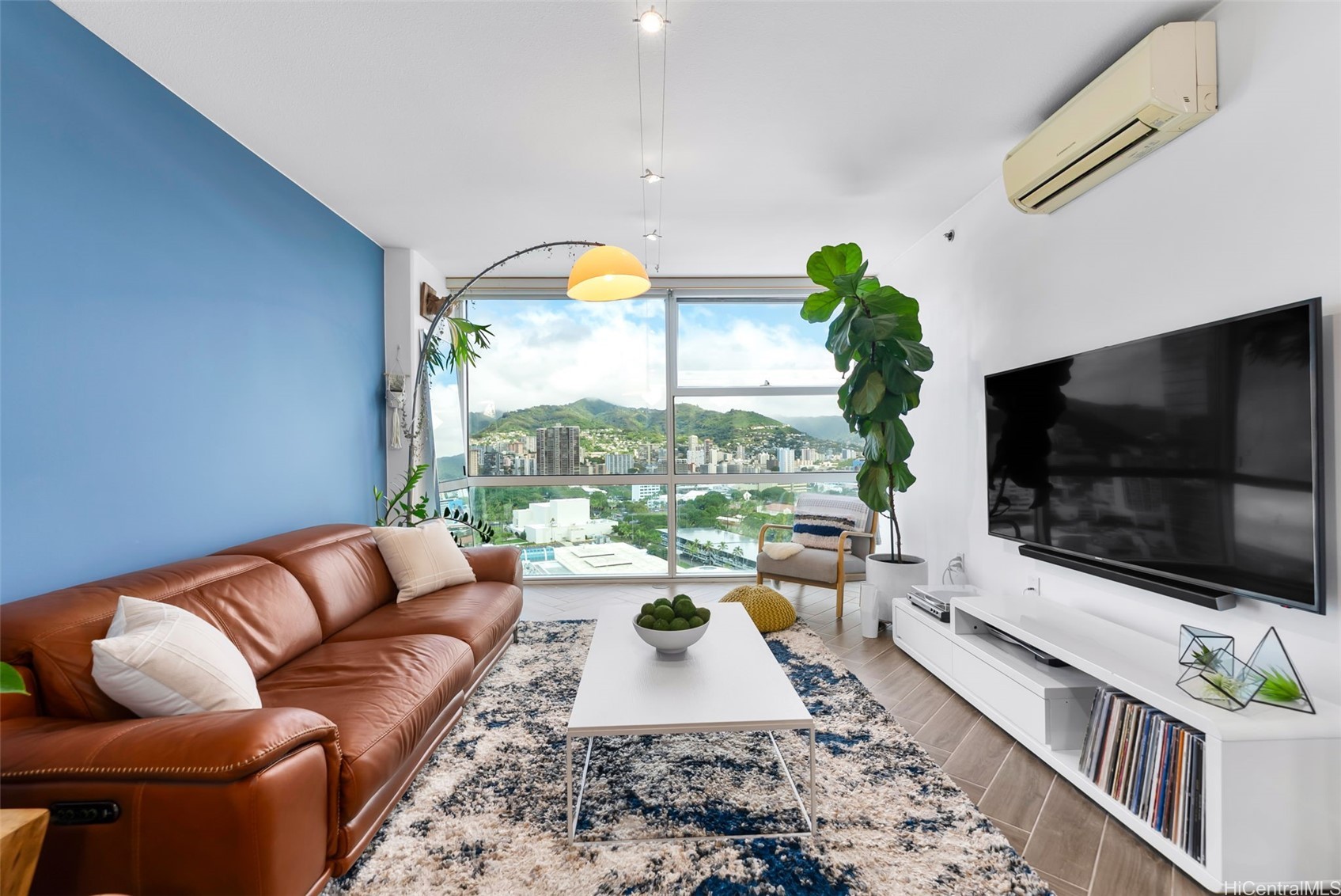 909 Kapiolani Boulevard 2405