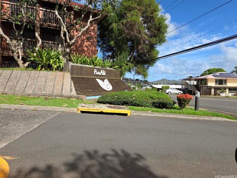 Photo of 46-049 Aliianela Place #1712, Kaneohe, HI 96744 (MLS # 202526346)