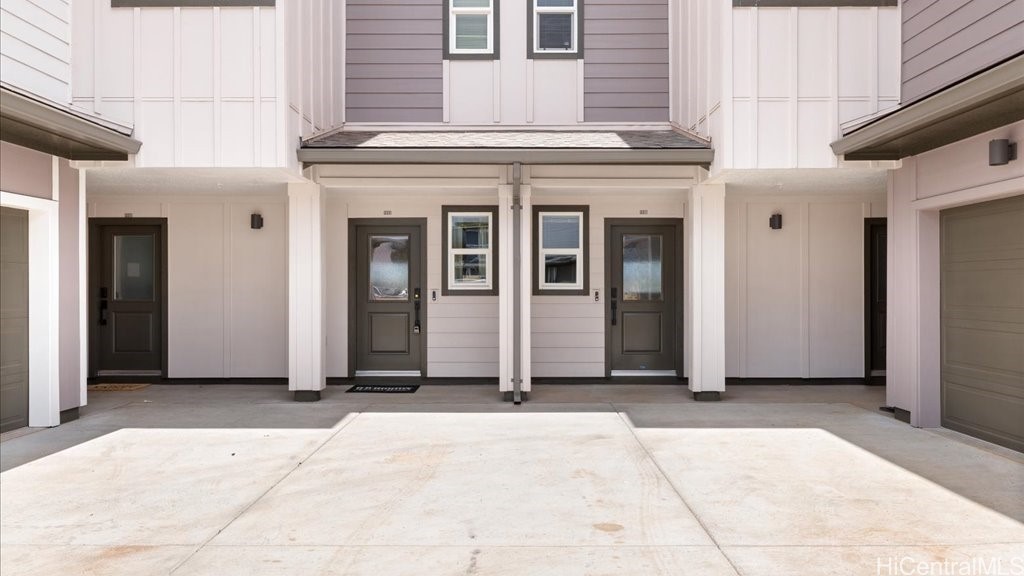 91-4099 Hikuono Street 1105