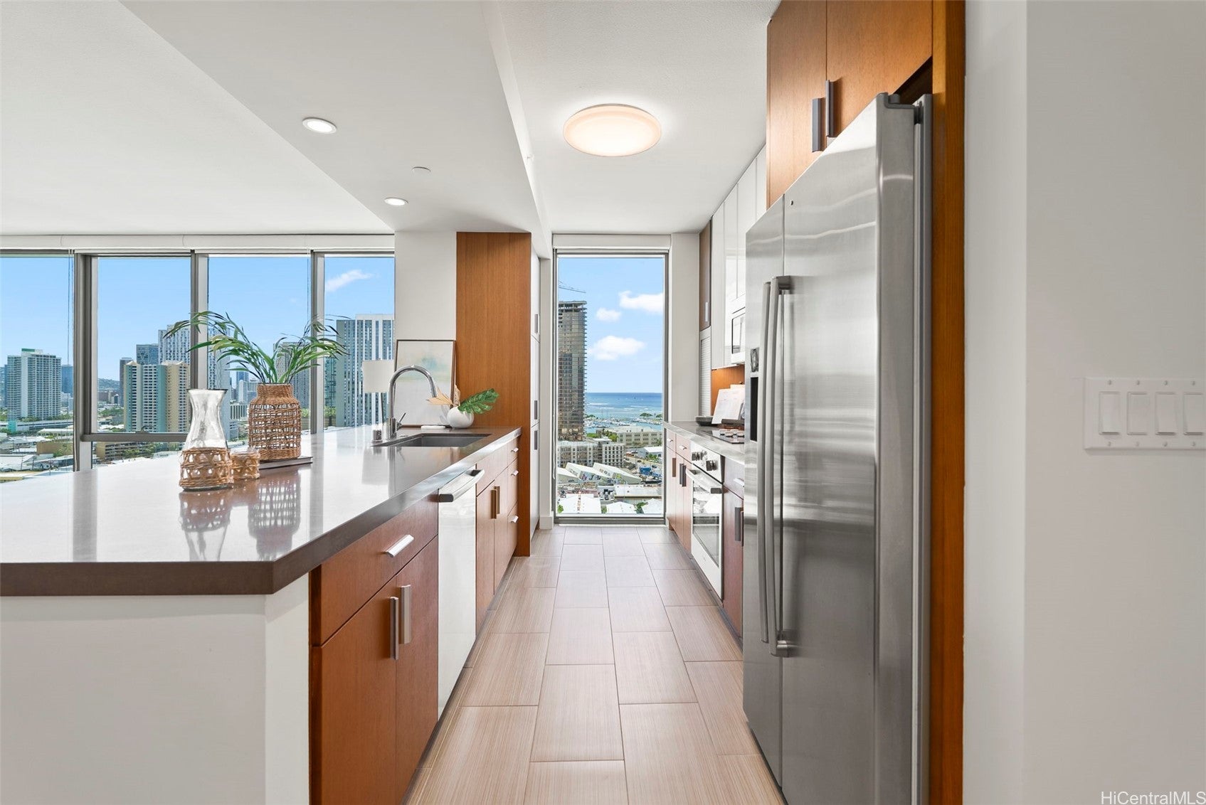 600 Ala Moana Boulevard 2009