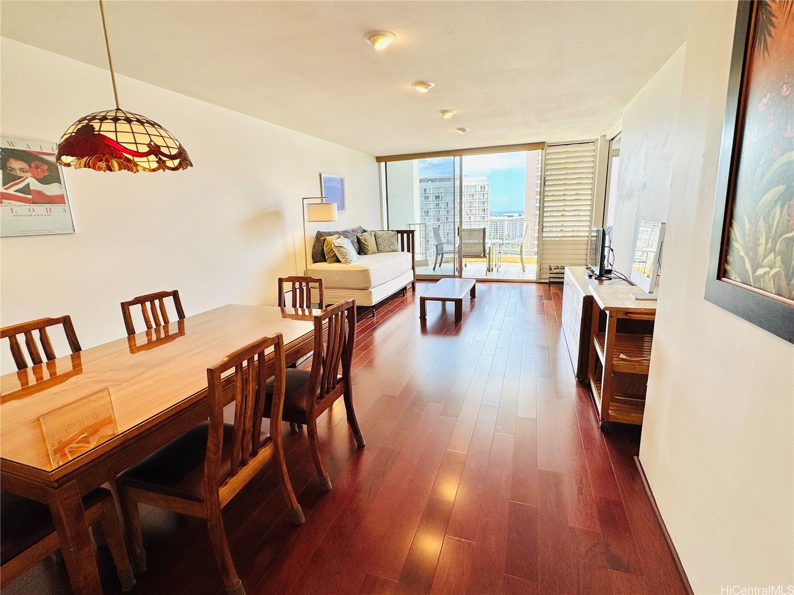 469 Ena Road 2104