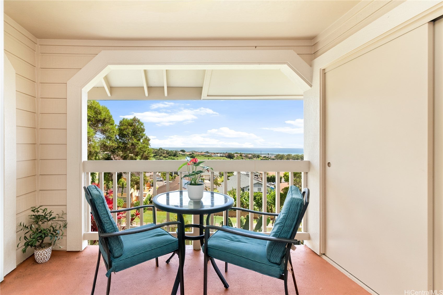 92-1200 Palahia Street R201