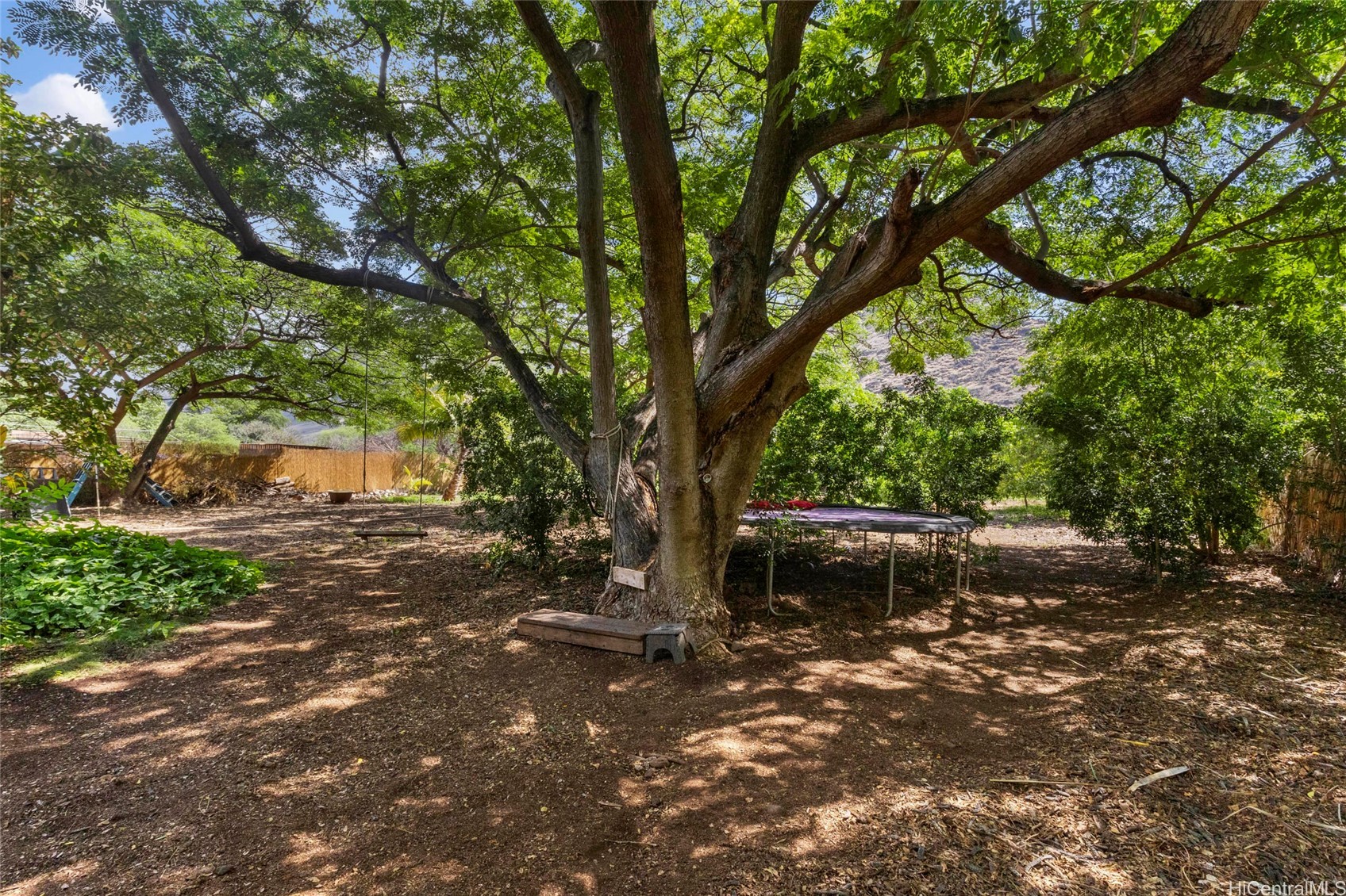 84-425 Makaha Valley Road