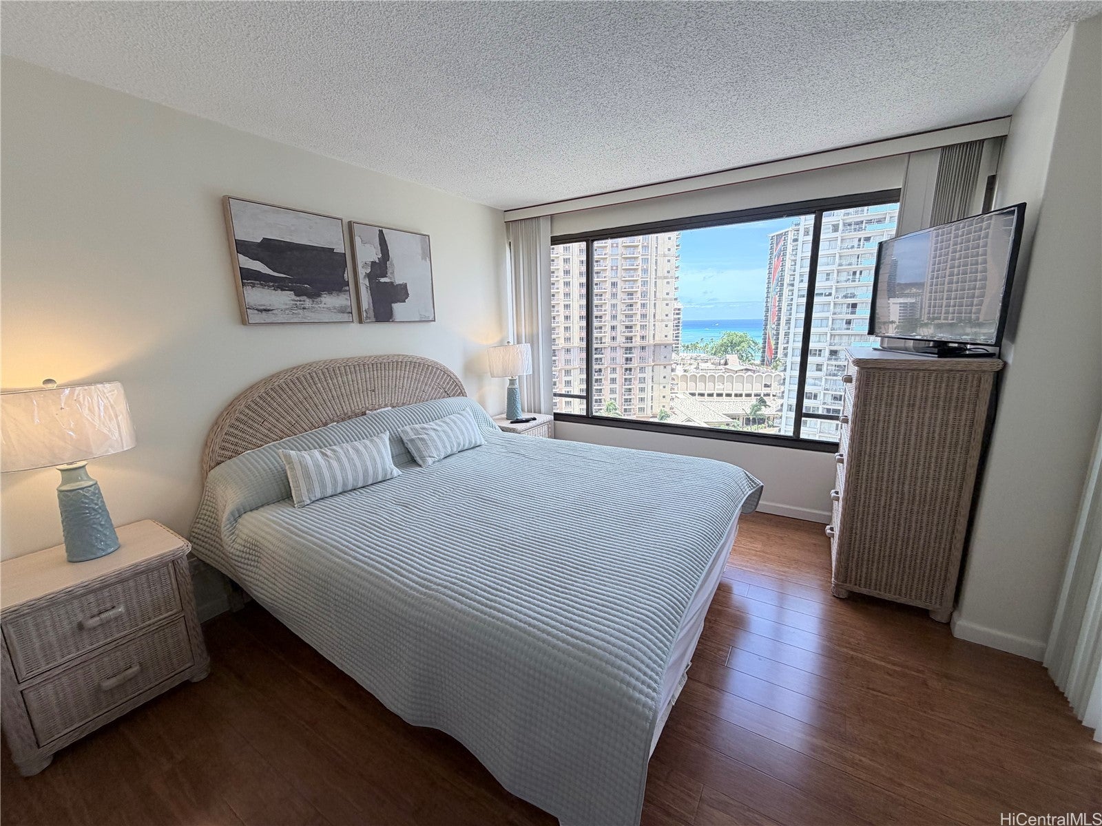 1778 Ala Moana Boulevard 1613
