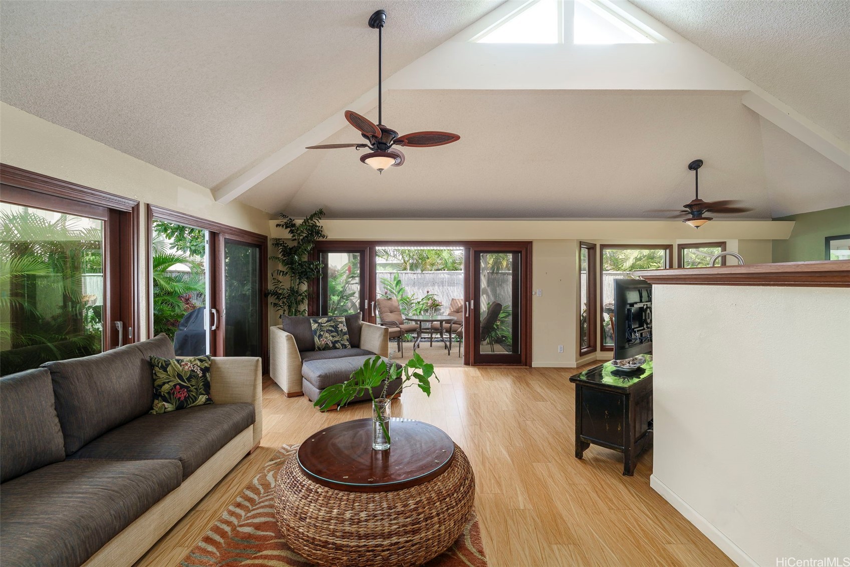 367 Kuanalu Place na