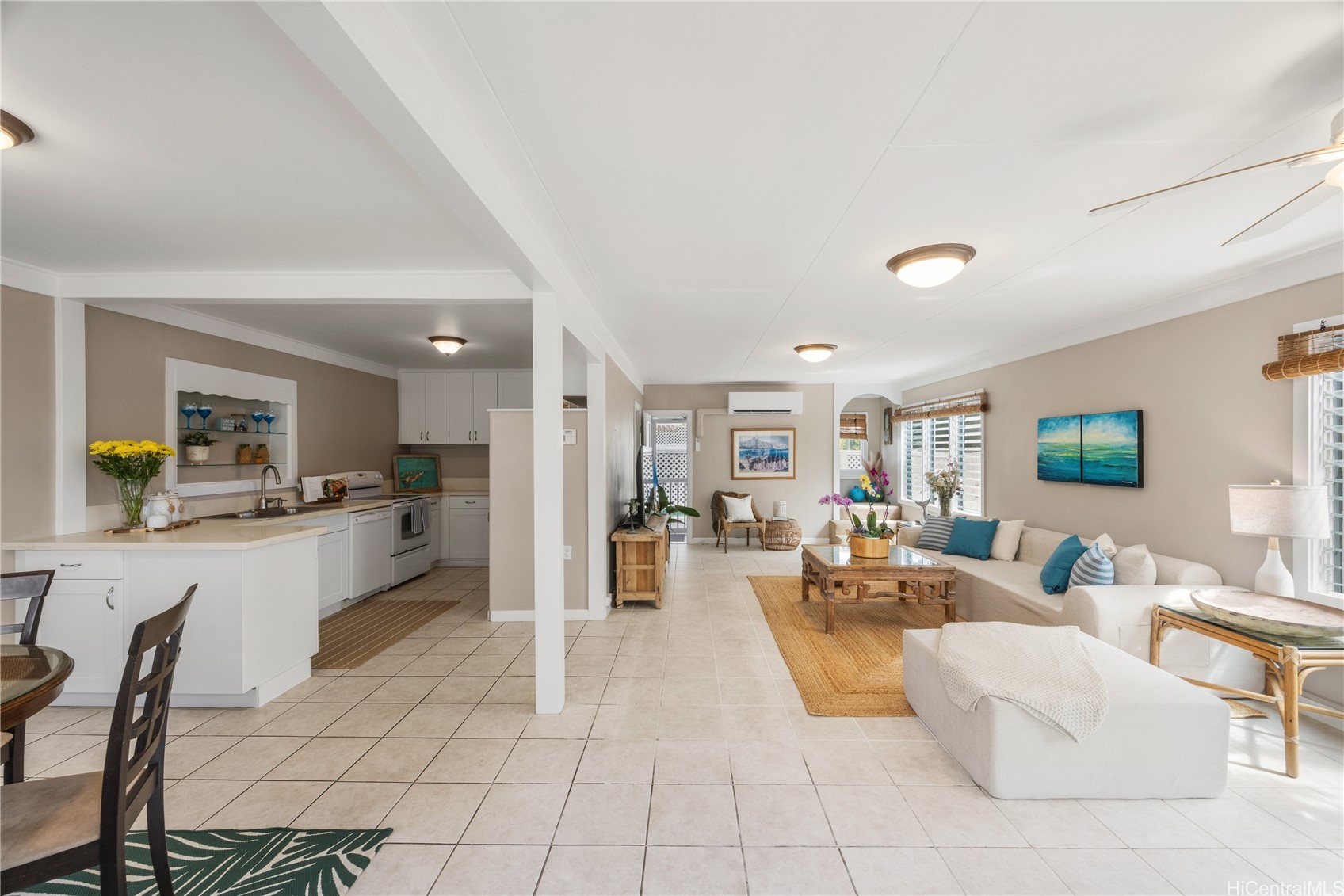 156 N Kalaheo Avenue C