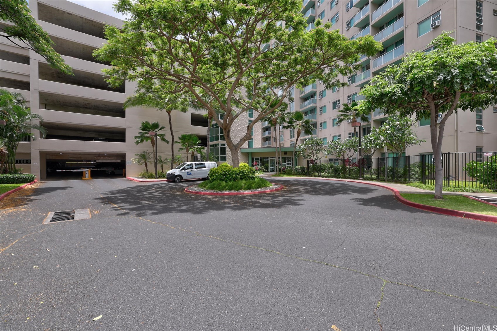 3009 Ala Makahala Place 214