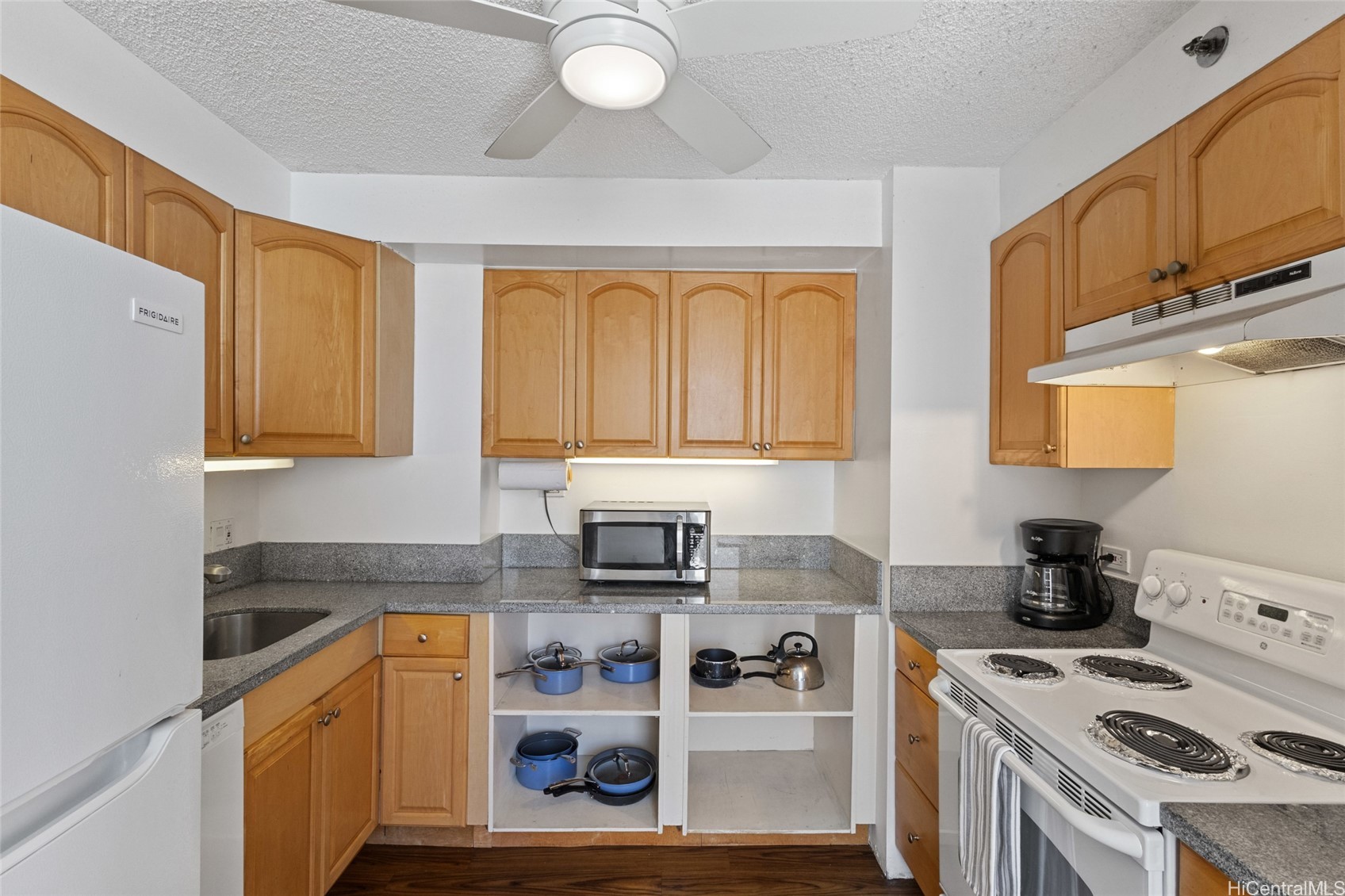 364 Seaside Avenue 1211