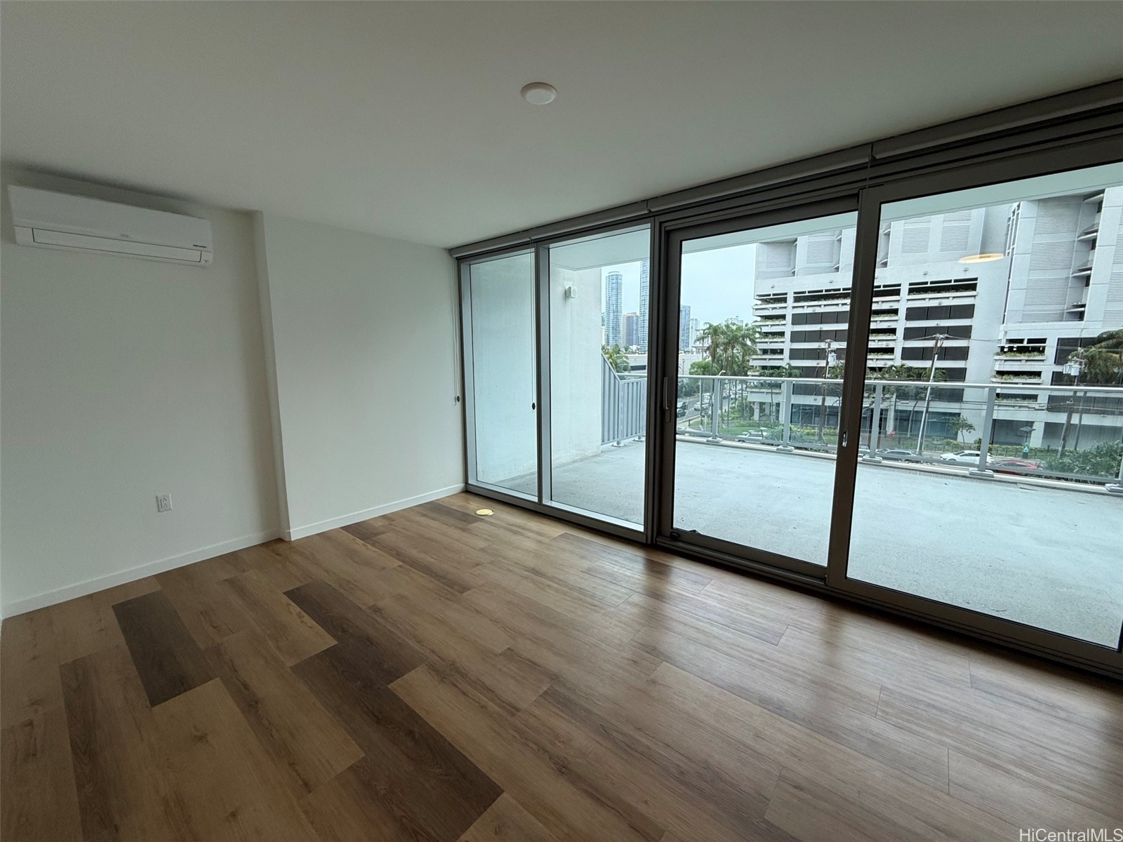 1500 Rycroft Street 310R