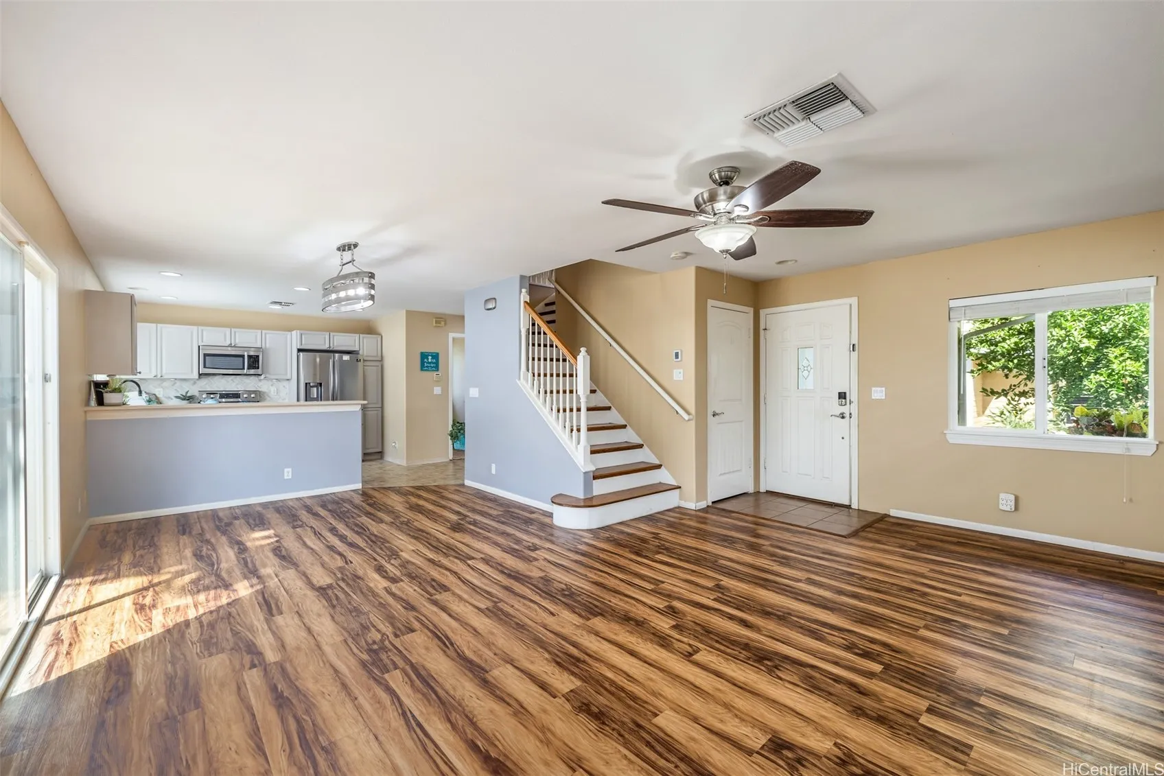 Waianae, Hawaii 96792, United States, 4 Bedrooms Bedrooms, ,3 BathroomsBathrooms,Residential,Active,157829