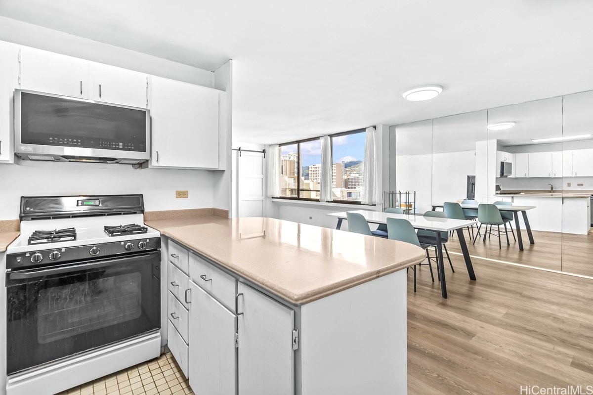 2215 Aloha Drive DH1401