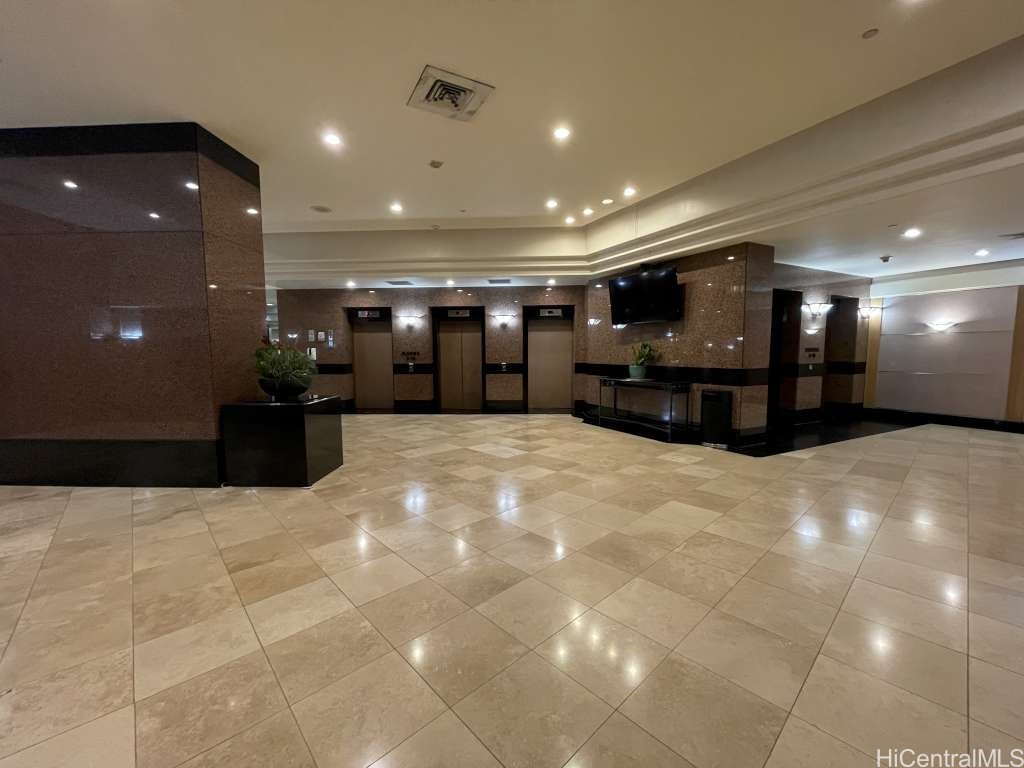 Executive Centre Residential Lease