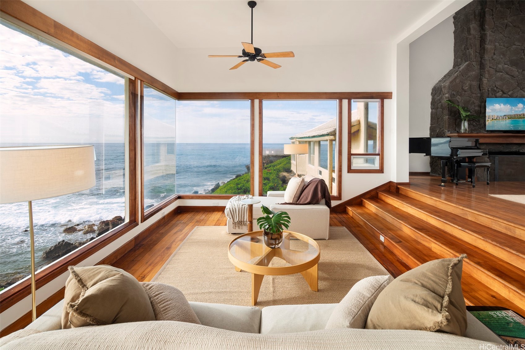 4157 Black Point Road