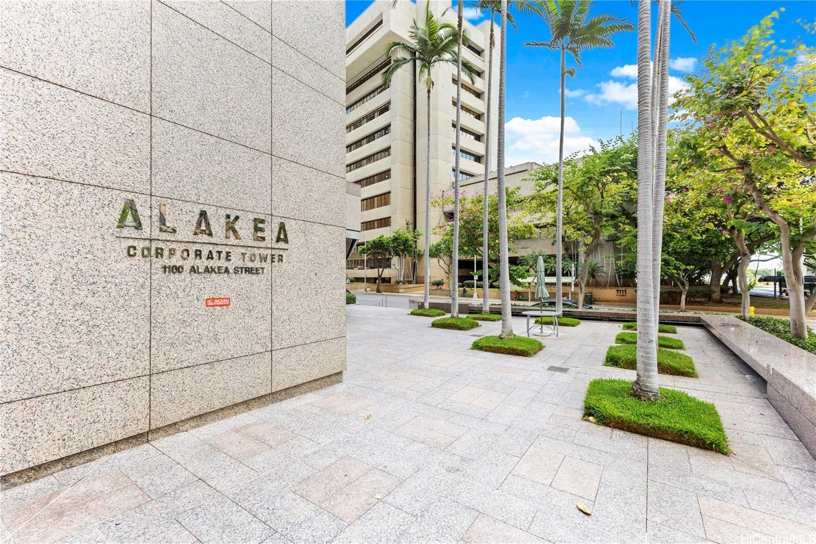 1100 Alakea Street 900 & 901