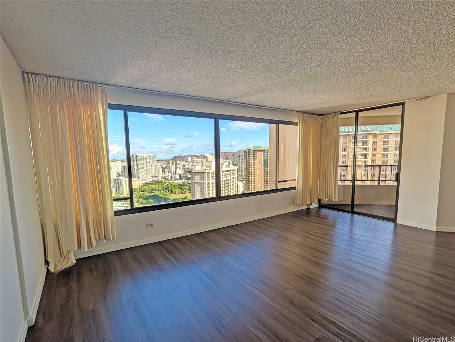1778 Ala Moana Boulevard 3914