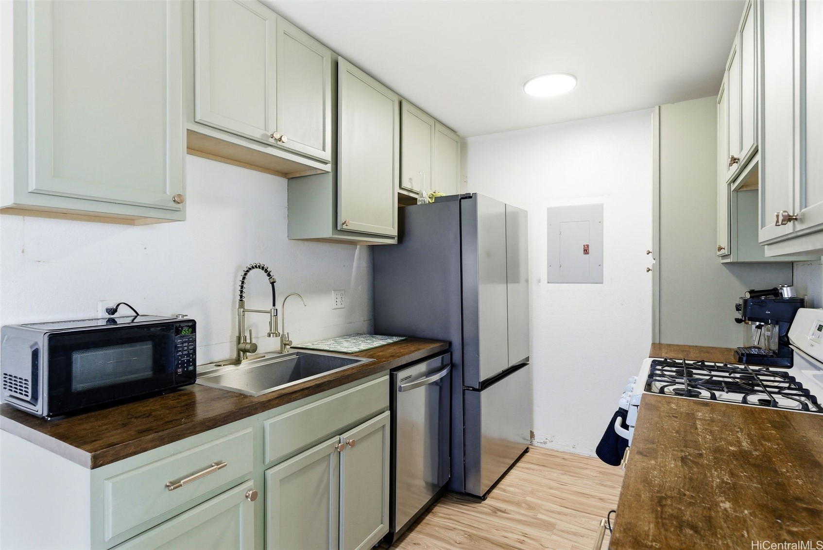 91-1064 Mikohu Street 3A