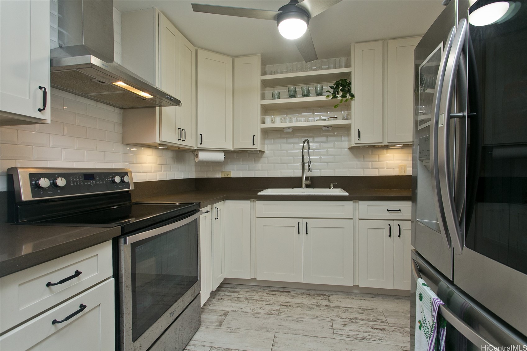 2575 Kuhio Avenue 1502