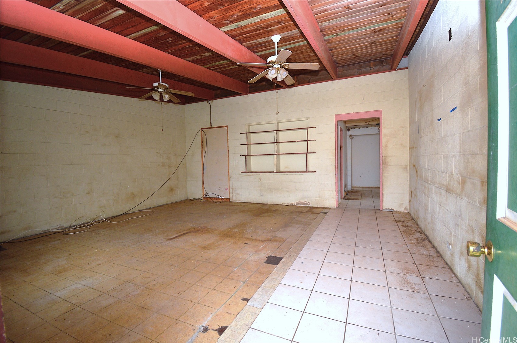 241 Kihapai Street A