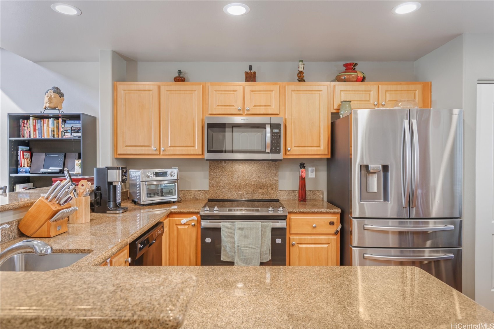 75-5919 Alii Drive KK22