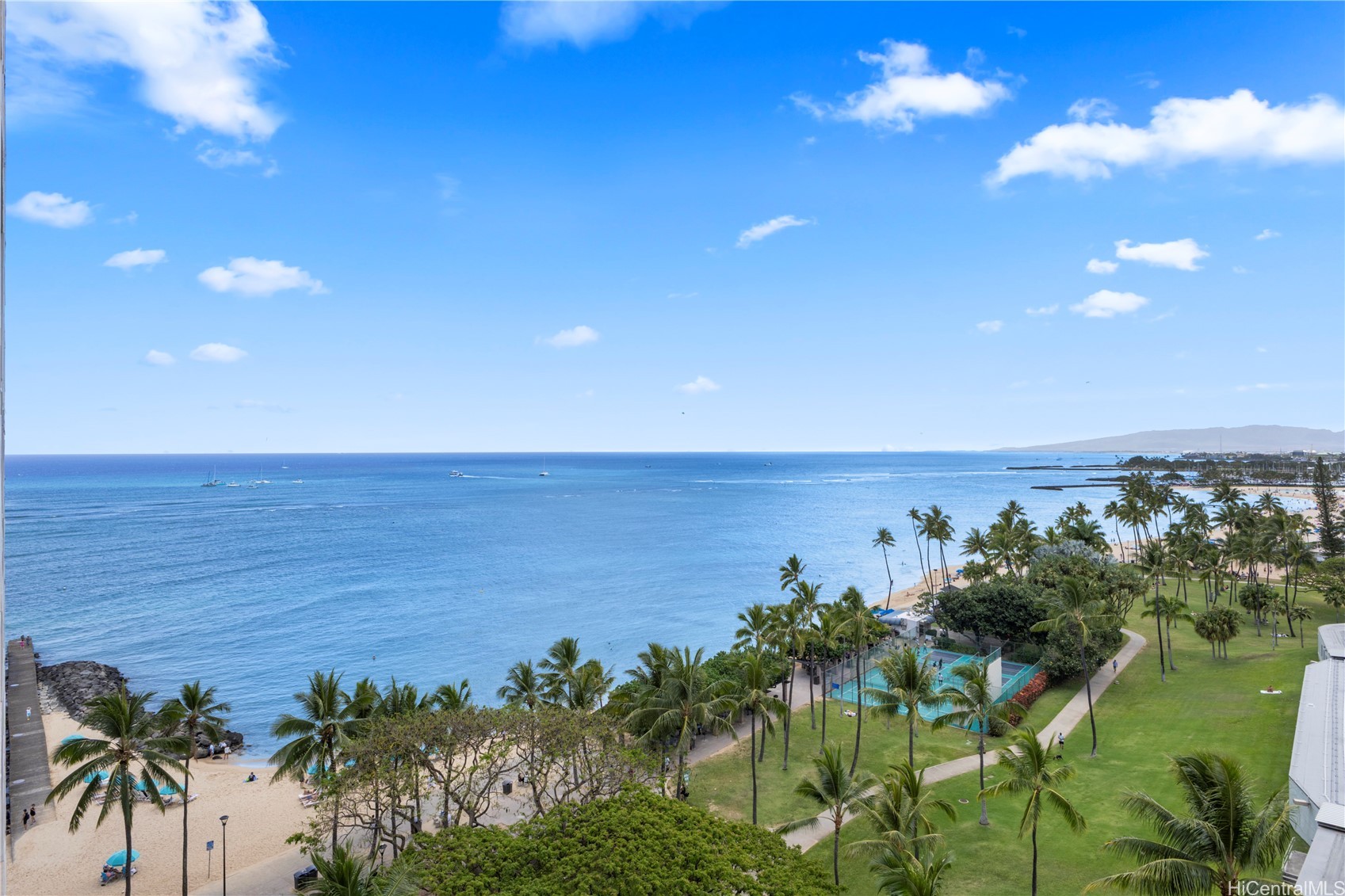 2161 Kalia Road 1112
