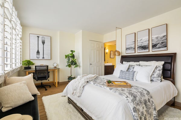 1020 GREEN ST APT 711, HONOLULU, HI 96822 - Image 280f06c5b23b7b464da050eeeda4ea49/833146593