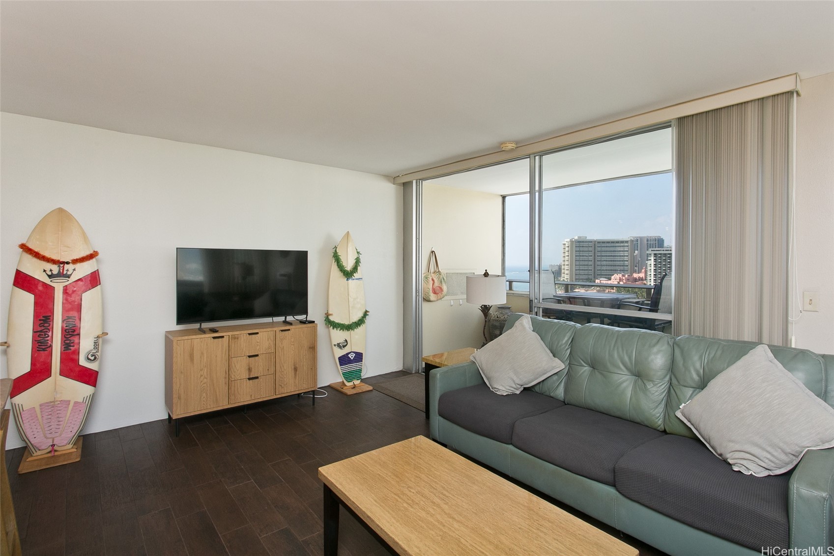 2500 Kalakaua Avenue 1803