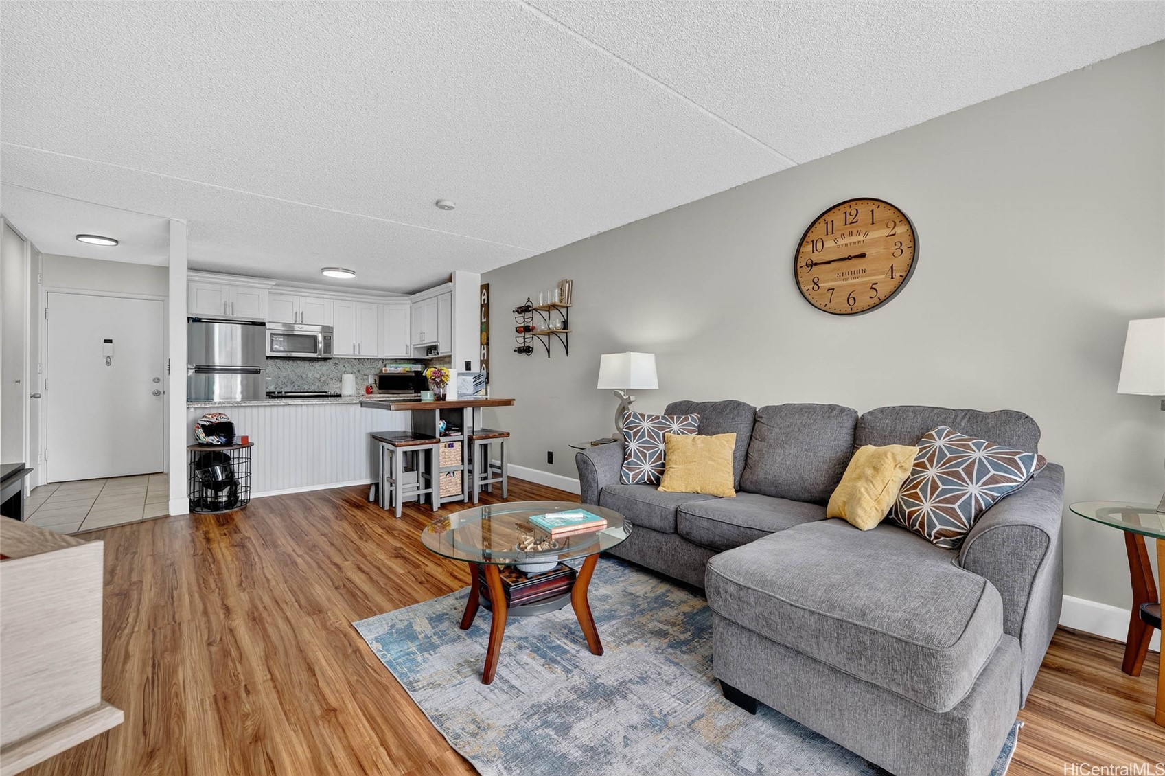 400 Hobron Lane 1711