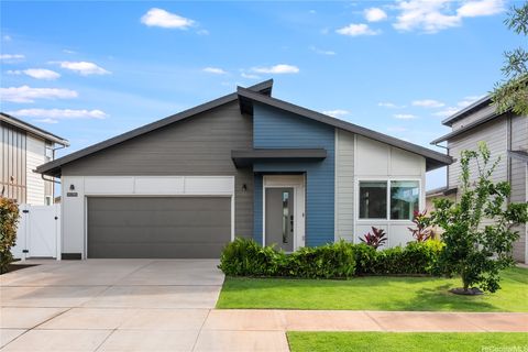 Photo of 91-1795 Kohanahana Loop #95, Ewa Beach, HI 96706 (MLS # 202600498)