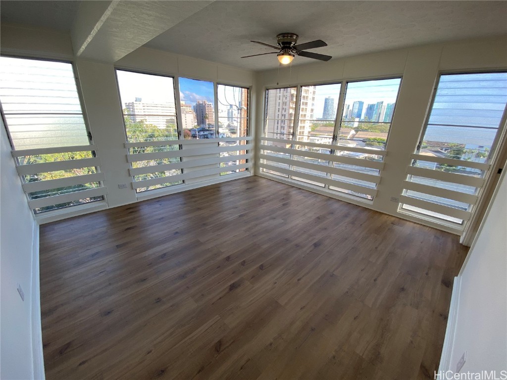 904 Lunalilo Street 17