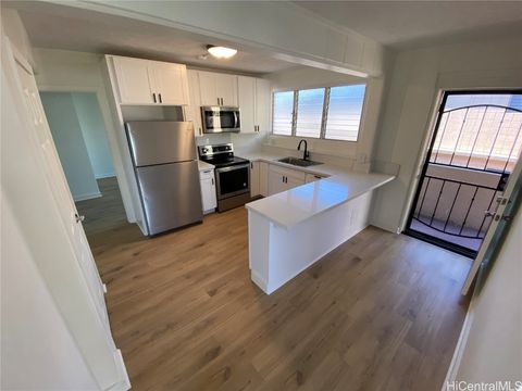 904 Lunalilo Street 17 Honolulu HI 96822