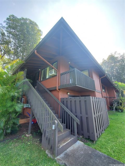 2069 California Avenue 18E Wahiawa HI 96786