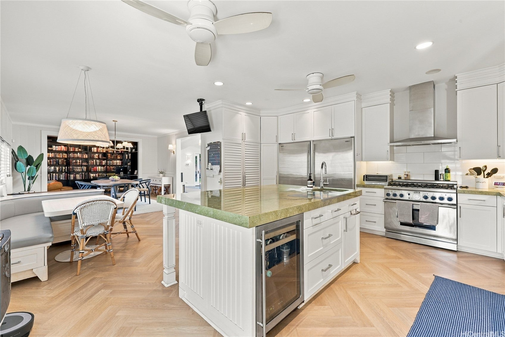 245 Palaoa Place