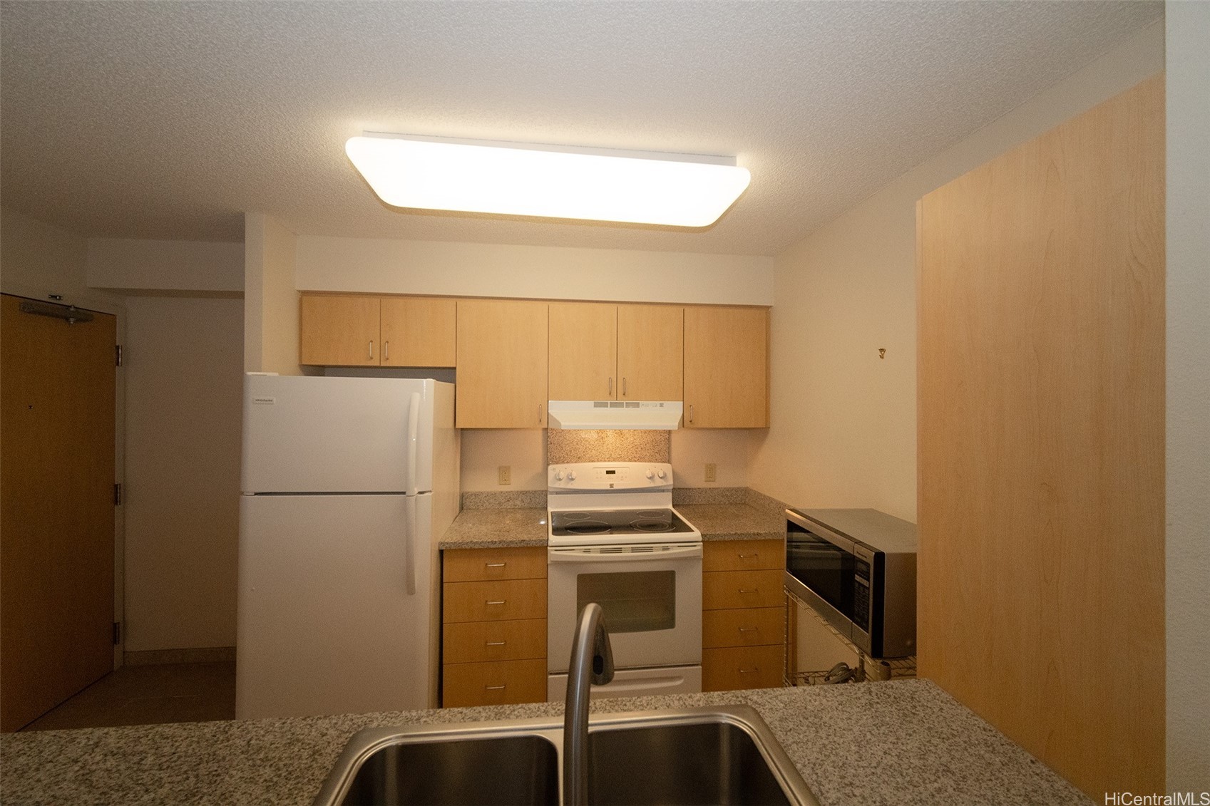 Holomua Residential Lease