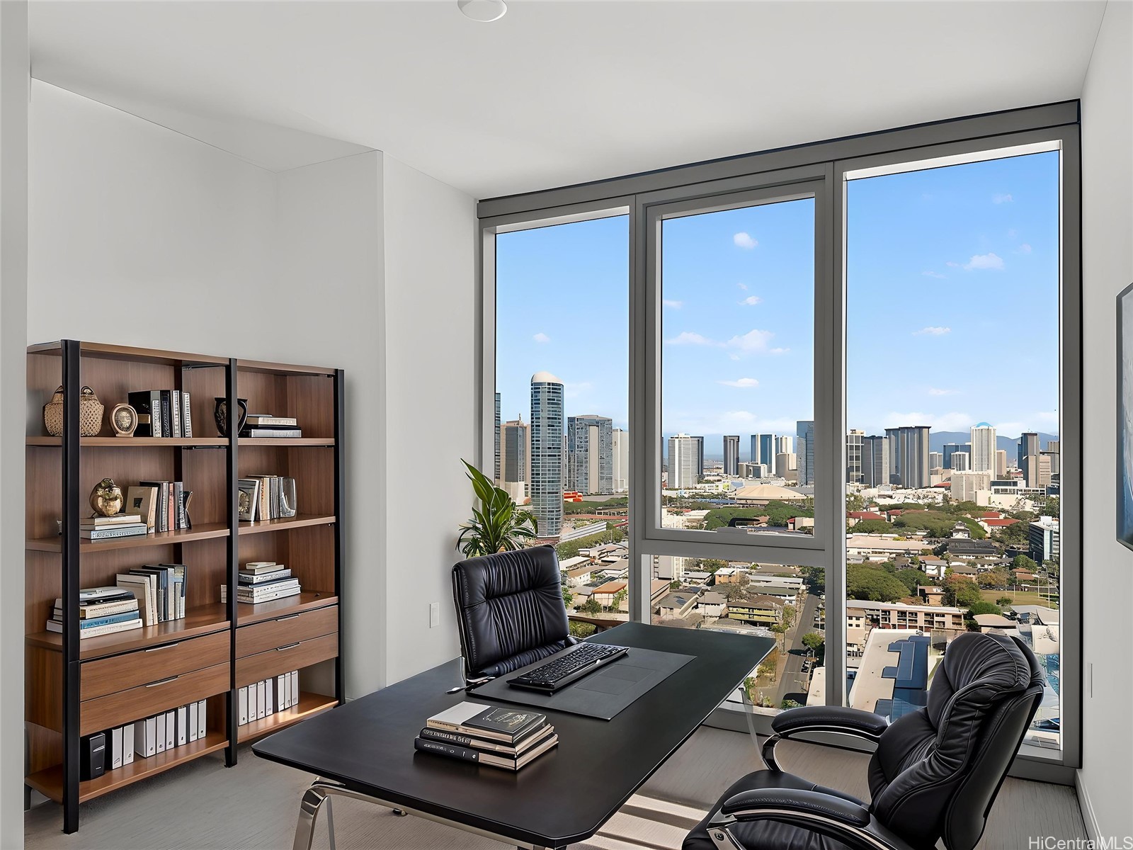 1500 Rycroft Street 2518R