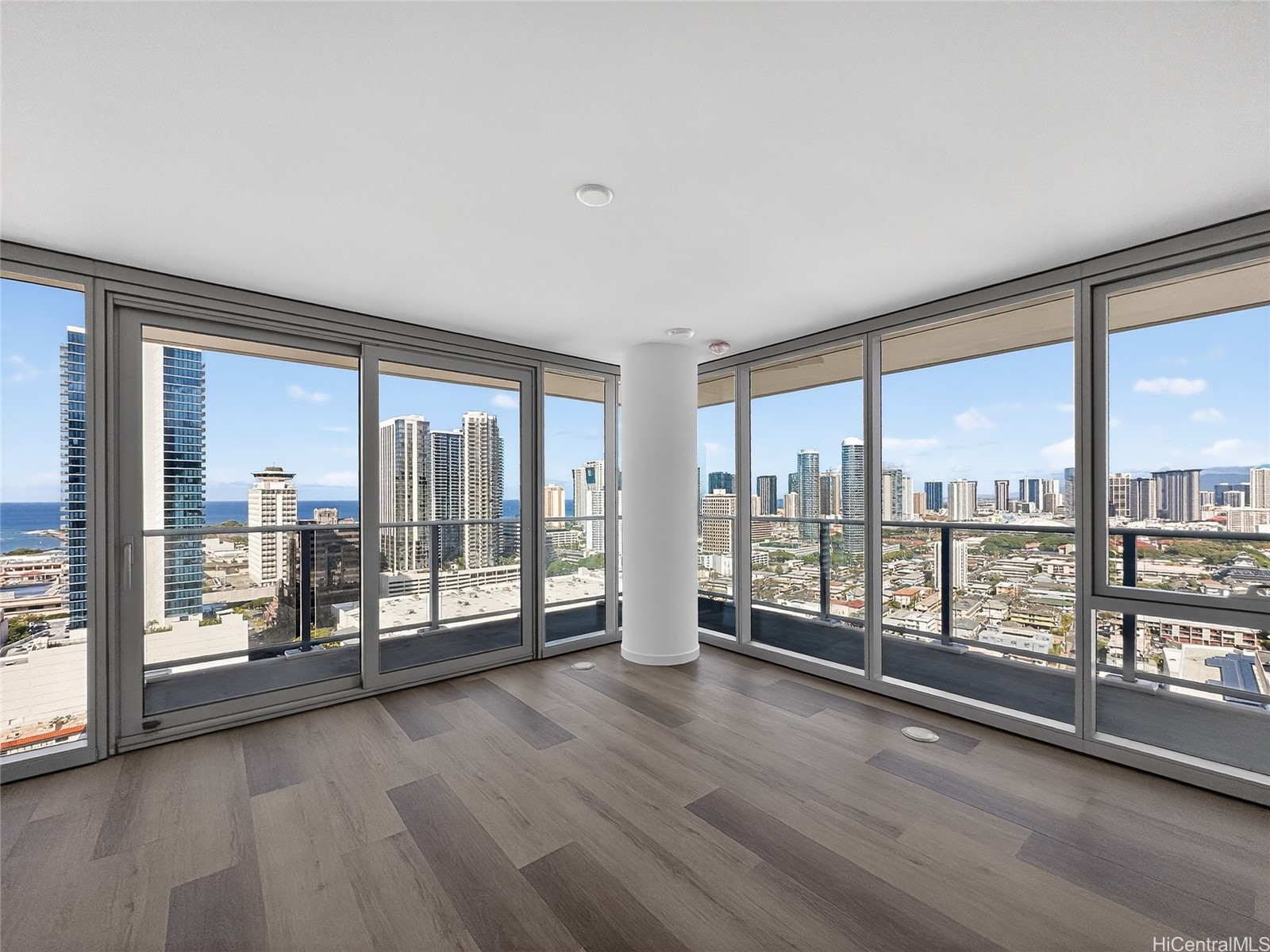 1500 Rycroft Street 2518R