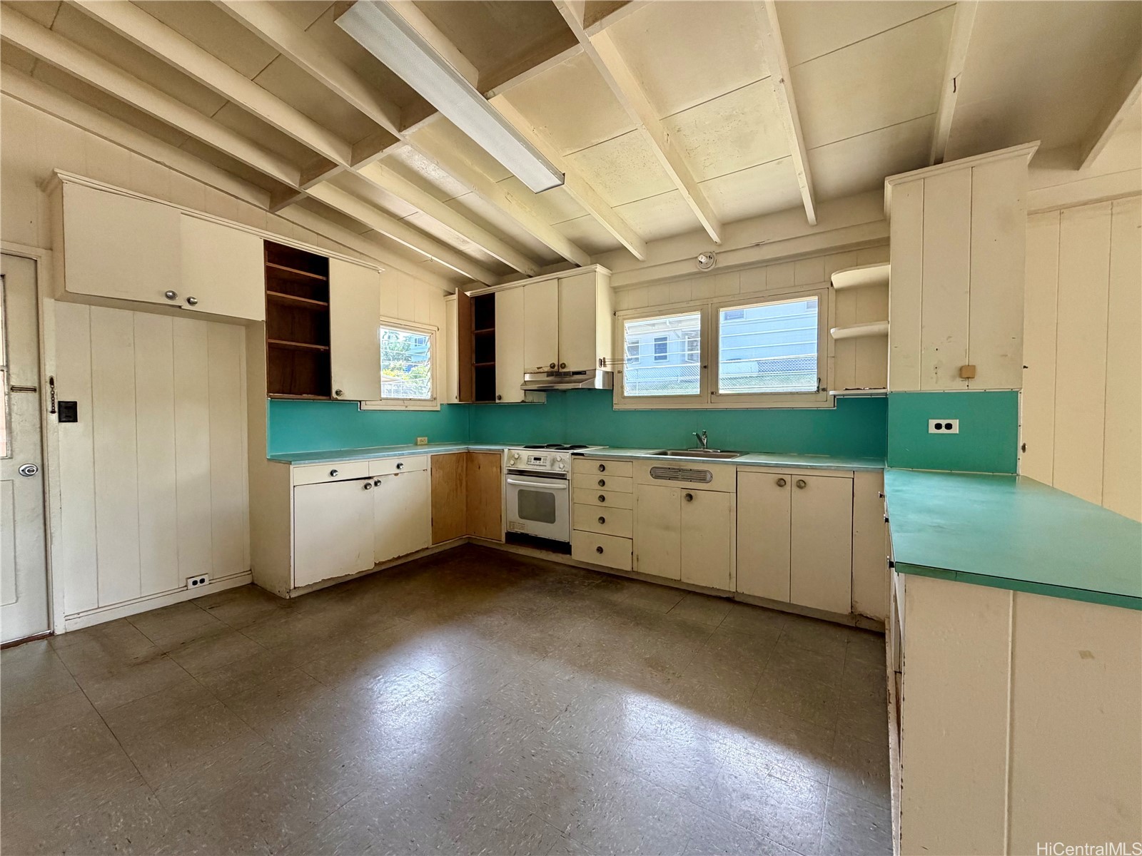 45-513 Duncan Drive
