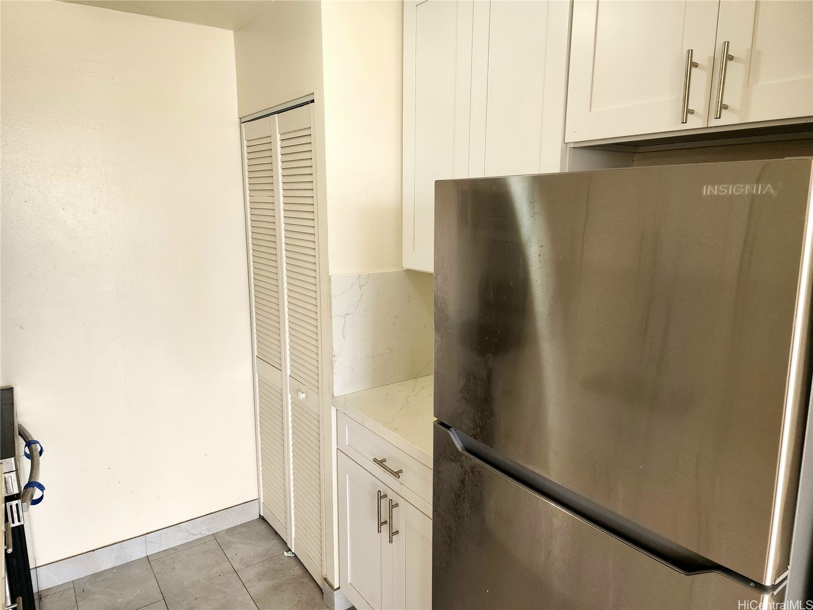 2092 Kuhio Avenue 2205