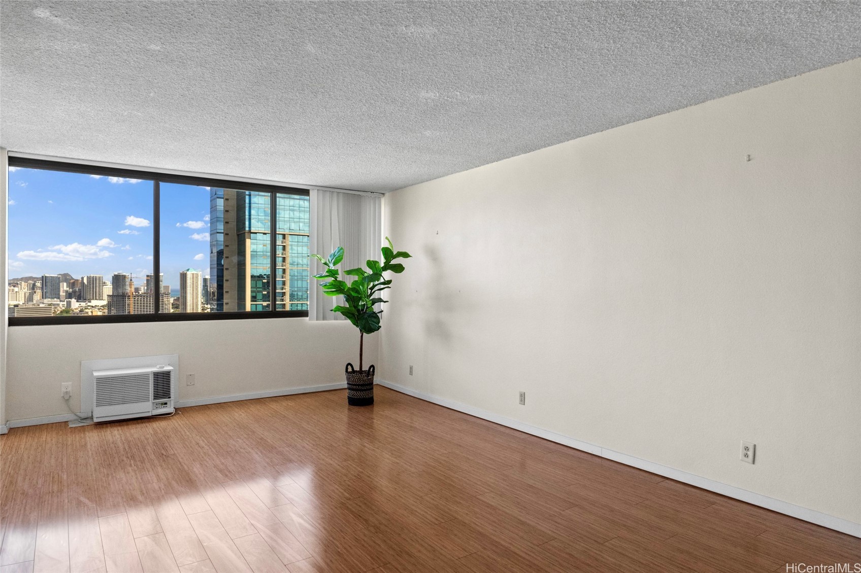 55 S Kukui Street D3008