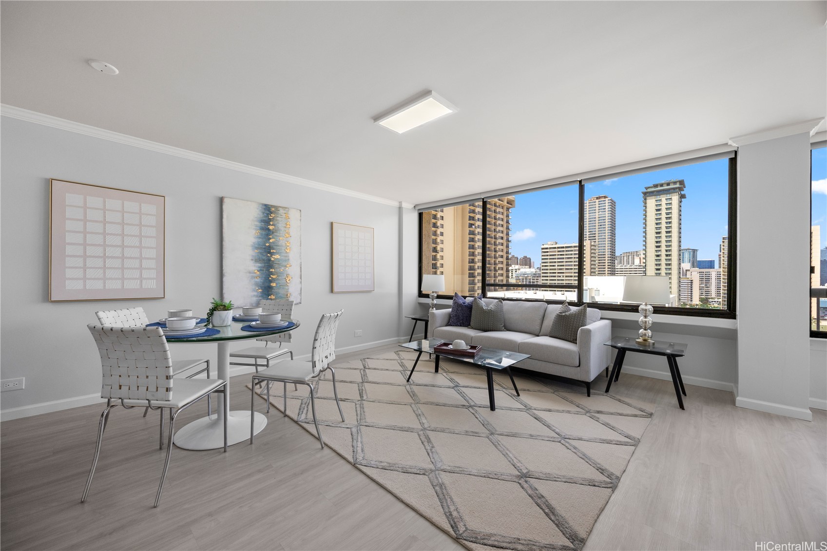 430 Lewers Street 1501