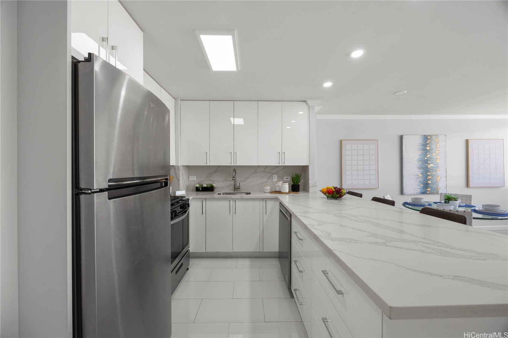 430 Lewers Street 1501