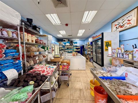 1120 Maunakea Streets Honolulu HI 96817