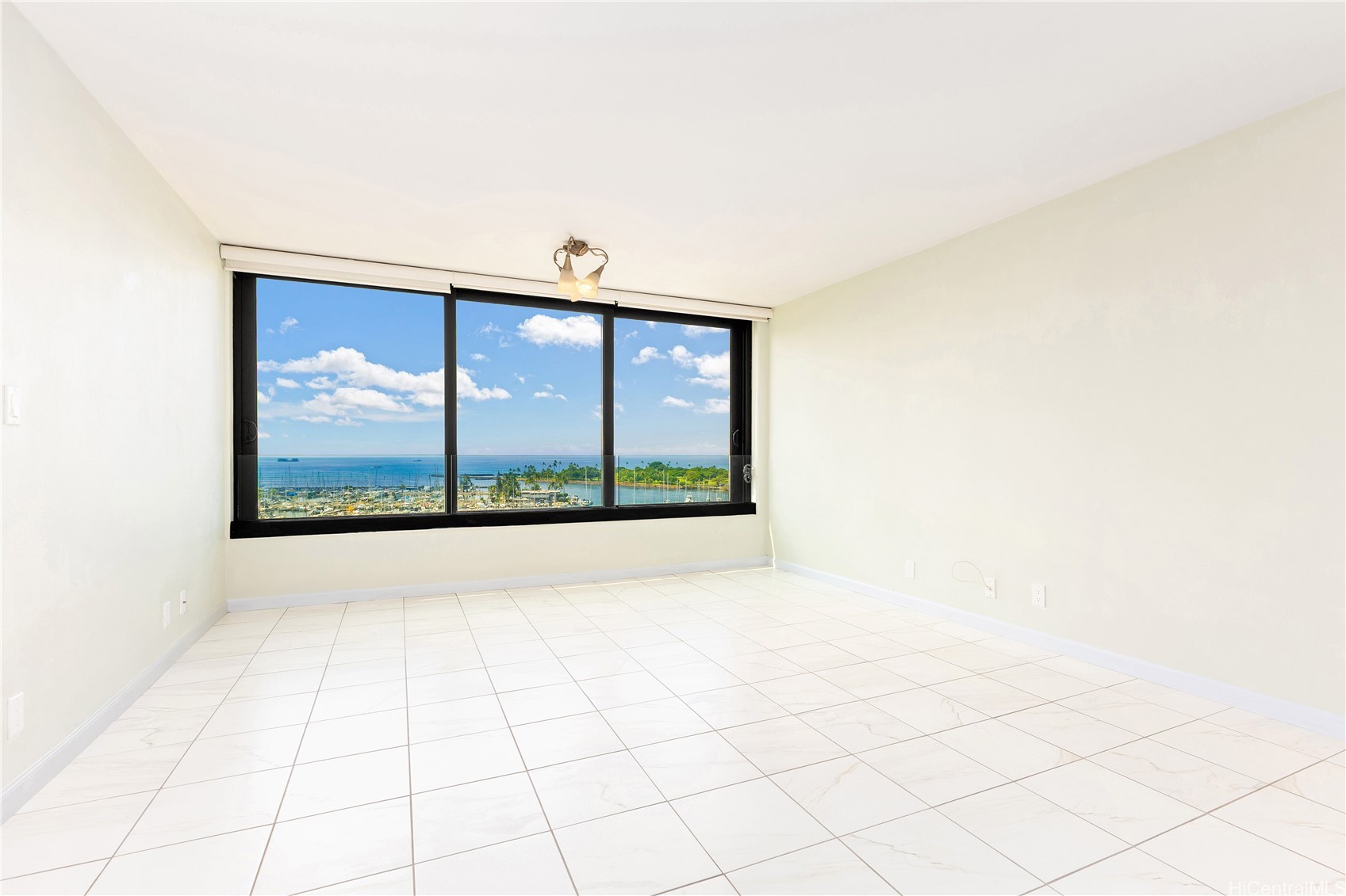 1650 Ala Moana Boulevard 1407