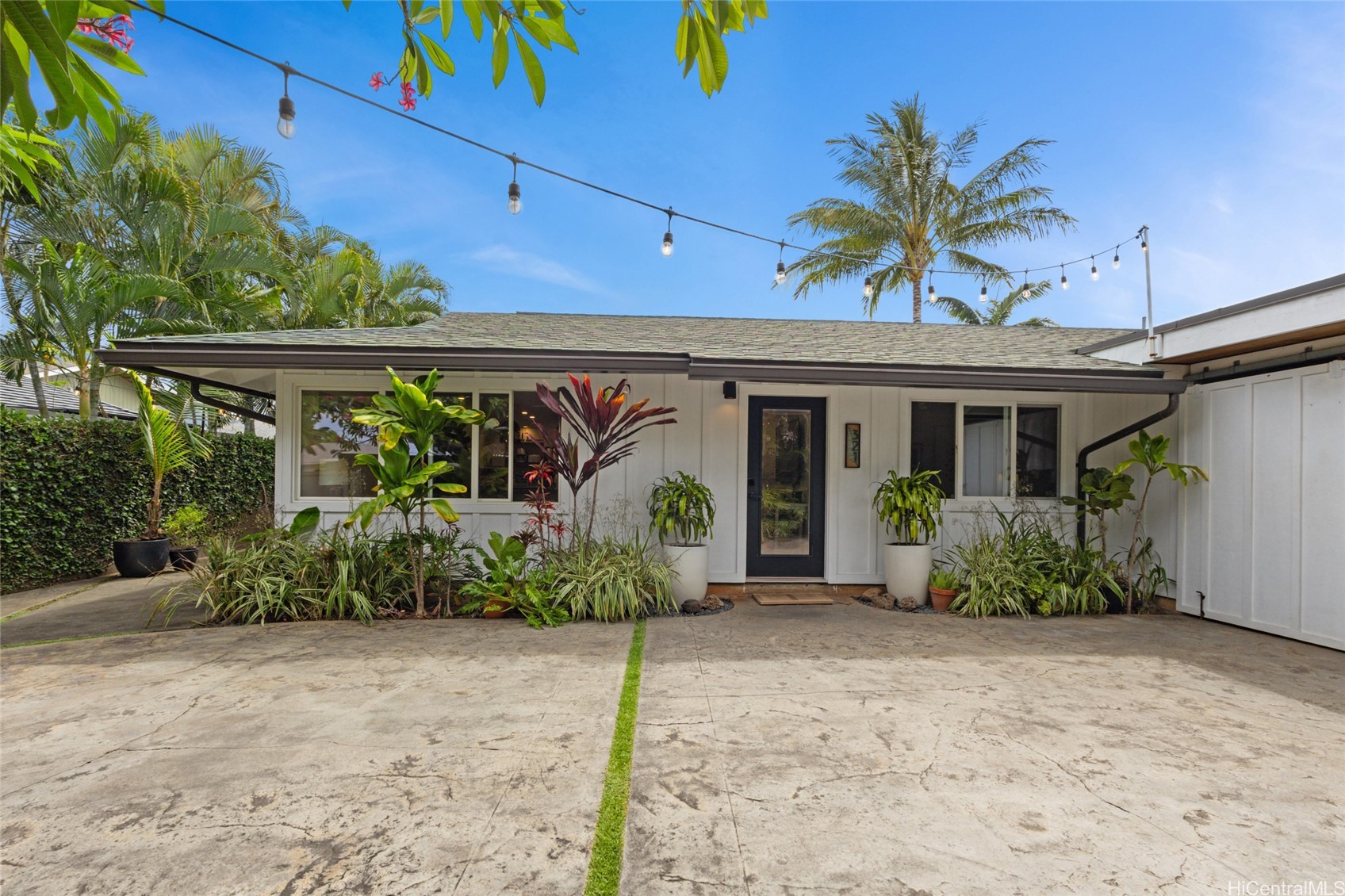 321 Kealahou Place
