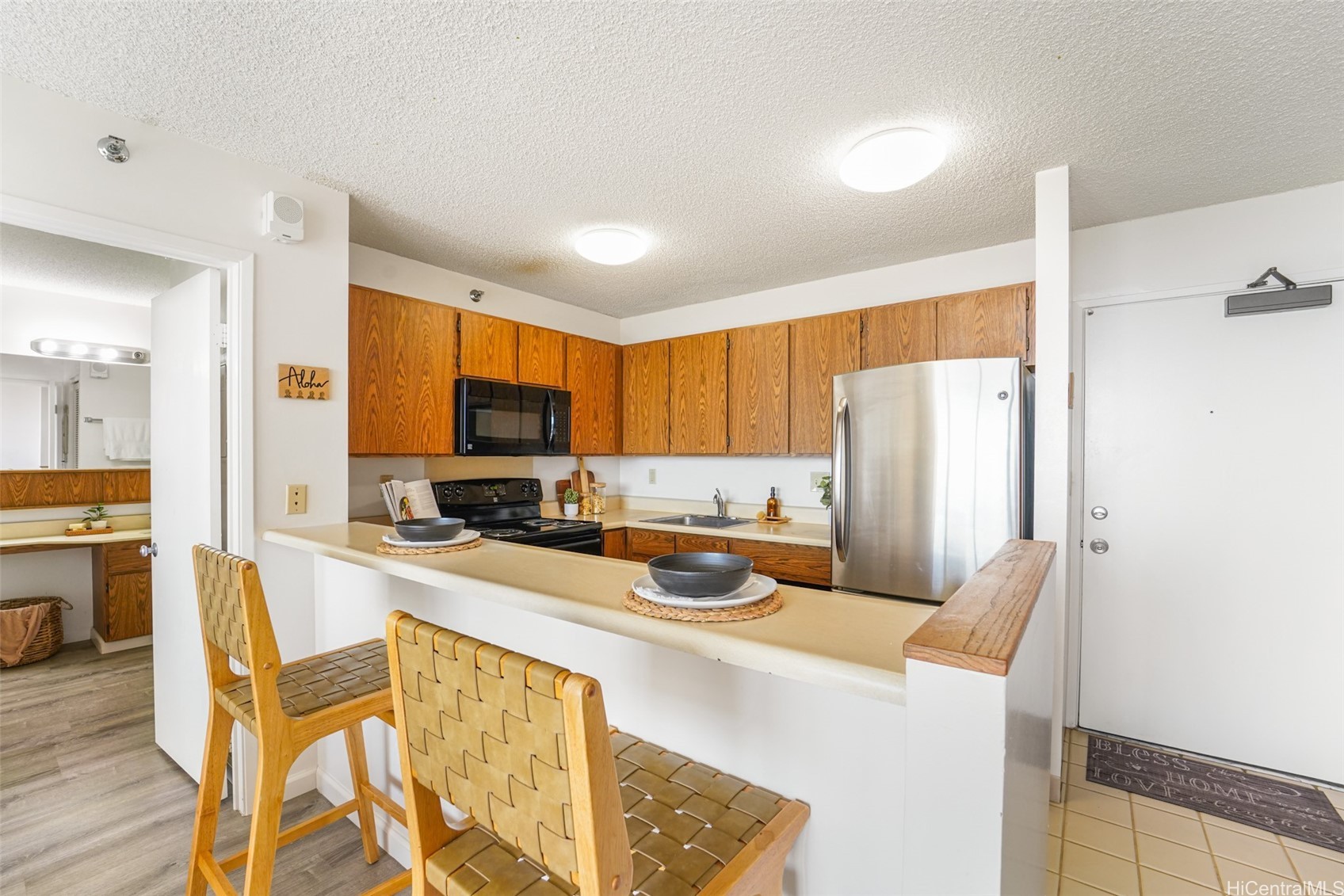 98-402 Koauka Loop 606